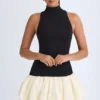Nabila modale minijurk met col, verlaagde taille en bolle zoom in zwart