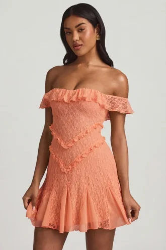 Nahida off-shoulder kanten A-lijn minijurk in perzik
