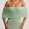 Naia Bouclé off-shoulder maxi-jurk in mint