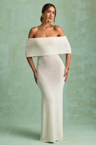 Naia Bouclé off-shoulder maxi-jurk in wit