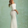 Naia Bouclé off-shoulder maxi-jurk in wit
