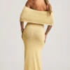 Naia Bouclé off-shoulder maxijurk in geel
