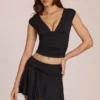 Nalia Modal Plunge Top in zwart