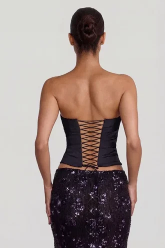 Nevara versierde maxi-rok met middelhoge taille en split op de dij in zwartpaars