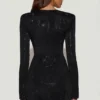 Nevina versierde asymmetrische bodycon-minijurk in zwart