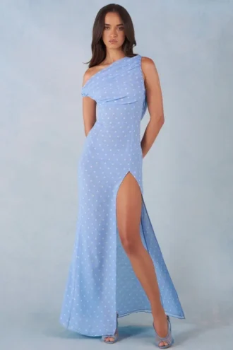 Nivara maxi-jurk met één schouder in blauw met stippenprint