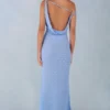 Nivara maxi-jurk met één schouder in blauw met stippenprint