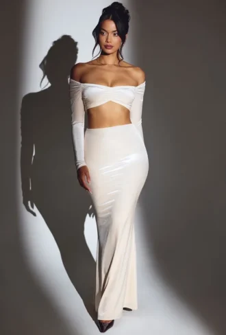 Nixie fluwelen maxi-rok met middelhoge taille in ivoor