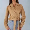 Noelie cropped jasje met riem van imitatiesuède in tan