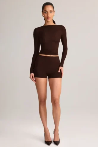 Noor Modal High-Rise Bodycon Mini Shorts in chocoladebruin