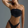 Oh Polly Badmode: HOTFIX Edition versierde bandeau-bikinitop met sjaal in zwart