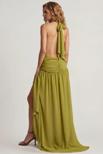 Oliana asymmetrische halternek maxi-jurk in olijfgroen
