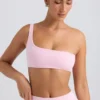 One-shoulder sportbeha in gewassen ijspink