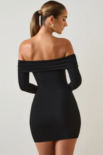 Oriana Modal mini-jurk met blote schouders in zwart