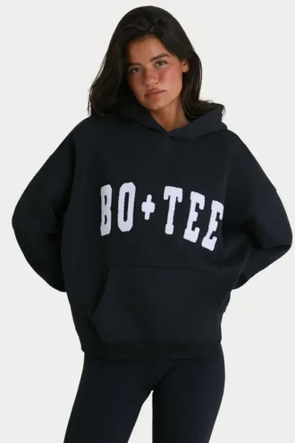 Oversized hoodie  in zwart