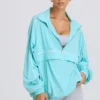 Oversized trainingsjack in aqua