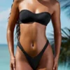 Pacifico versierde gerimpelde cheeky bikinibroekje in zwart