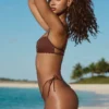 Pasyon bandeau-bikinitop in chocoladebruin
