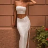 Pelagia versierde maxi-rok met V-taille en split aan de zijkant in wit