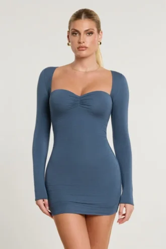 Perrie mini-jurk met lange mouwen en ruches van een modal-kasjmiermix in French Navy