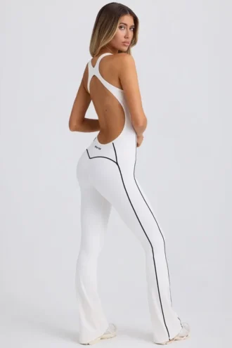 Petite Soft Active jumpsuit met open rug in wit