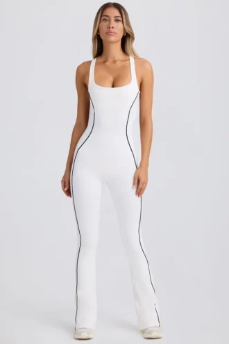 Petite Soft Active jumpsuit met open rug in wit