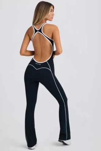 Petite Soft Active jumpsuit met open rug in zwart