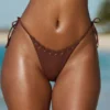 Polynesia stringbikini met trekkoord in chocoladebruin