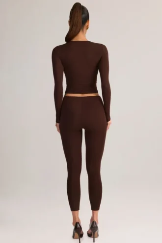 Roux Modal Mid-Rise Cropped Legging in Chocoladebruin