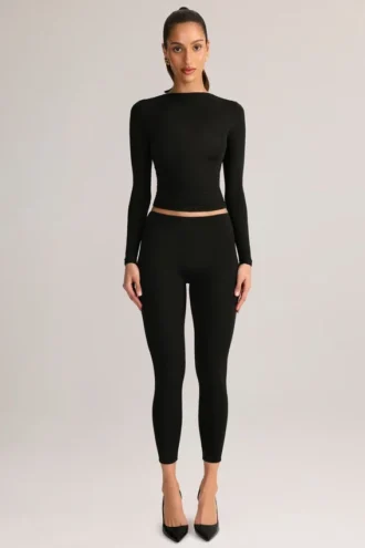 Roux Modal Mid-Rise Cropped Legging in Zwart
