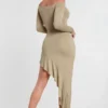Roxana maxi-jurk met lange mouwen en schouderloze pasvorm van een modal-kasjmiermix in taupe
