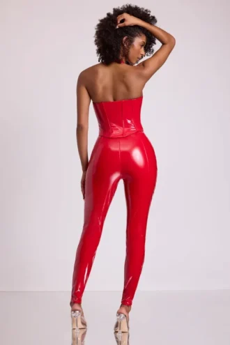 Samara vinyl legging met hoge V-taille in vuurrood