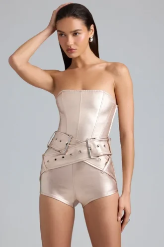Sasha metallic denim playsuit met riem en korset in champagne