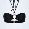 Savai bikinitop met halternek en ruches en metalen details in zwart