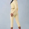 Selene gebreide capribroek met middelhoge taille in botergeel