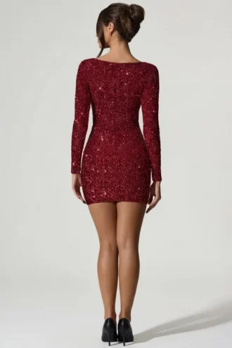 Sephina minijurk met versieringen en sweetheart-hals in rood