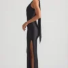 Sheril asymmetrische maxi-jurk met sjaaldetail in zwart