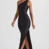 Sheril asymmetrische maxi-jurk met sjaaldetail in zwart