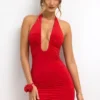 Sofija Slinky Jersey minijurk met diepe halslijn en ruches in scharlakenrood
