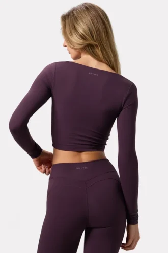 Soft Active crop top met gedraaide voorkant in Plum