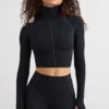 Soft Active cropped top met col in zwart