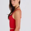 Soft Active gelaagde cropped tanktop in aardbeirood
