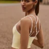 Soft Active gelaagde tanktop in zachtgeel