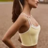 Soft Active gelaagde tanktop in zachtgeel
