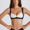 Soft Active sportbeha met gedraaide voorkant in zwart