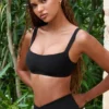 Soft Active sportbeha met naaddetails in zwart
