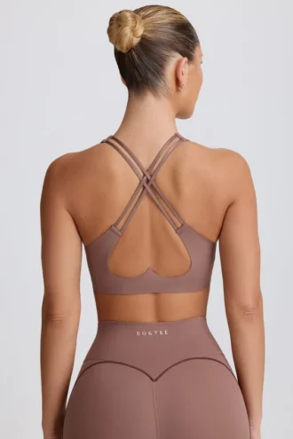 Soft Active sportbeha met V-hals in Mocha
