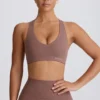 Soft Active sportbeha met V-hals in Mocha