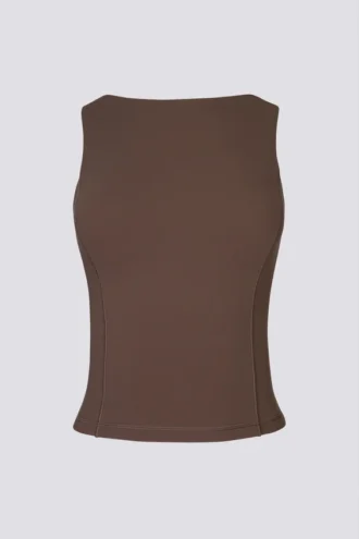 Soft Active tanktop met boothals en open rug in Cocoa