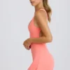Soft Active tennisjurk met open rug in koraal